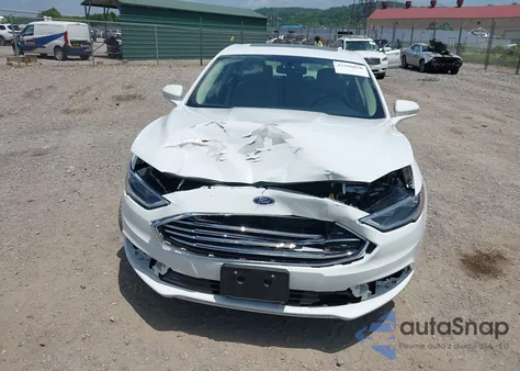 2018 Ford Fusion Hybrid Se из США, поврежденный, VIN 3FA6P0LU0JR287240